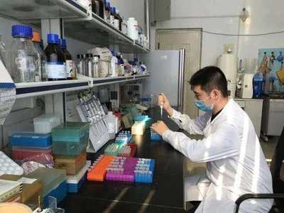 20天！一位“80后”教授的火速攻關(guān) 生物技術(shù)賦能新冠中西醫(yī)輔助產(chǎn)品開(kāi)發(fā)